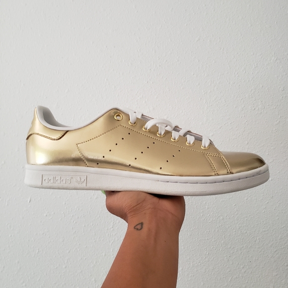 🚫SOLD🚫 adidas men's stan smith sneaker shoes gold metallic - Picture 2 of 16